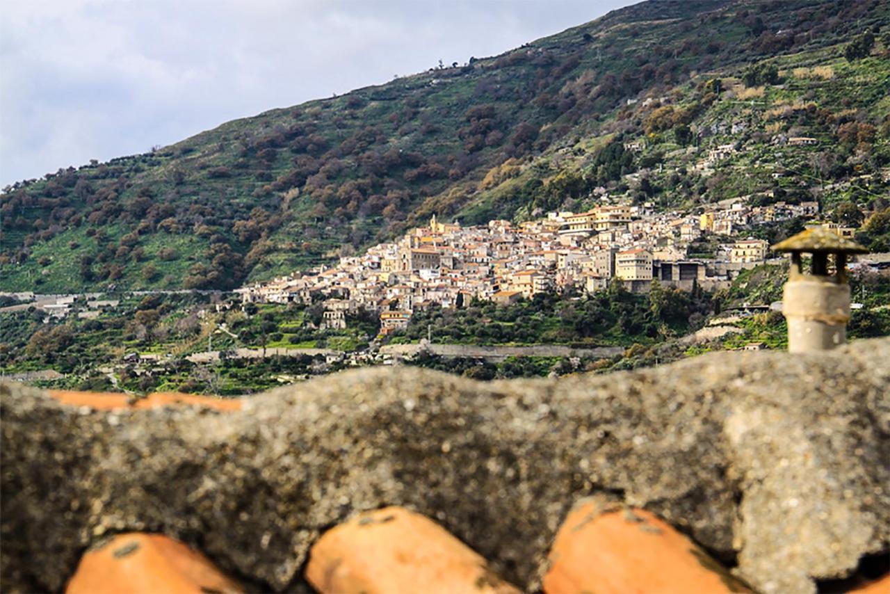 Due Sicilie Maison De Charme Casalvecchio Siculo Kültér fotó